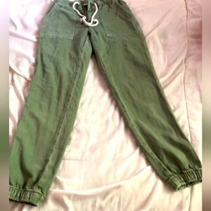 AE sage green pants-Sz 000